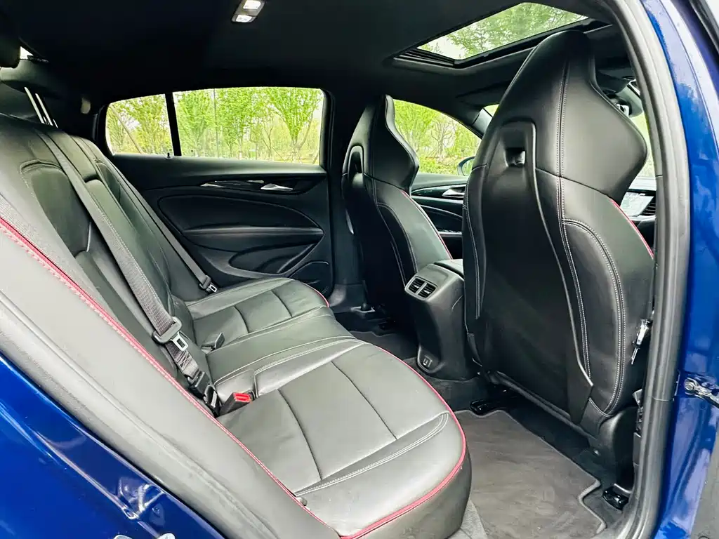 Regal 2019 GS 28T Premium Type National VI купить на сайте DeffCars