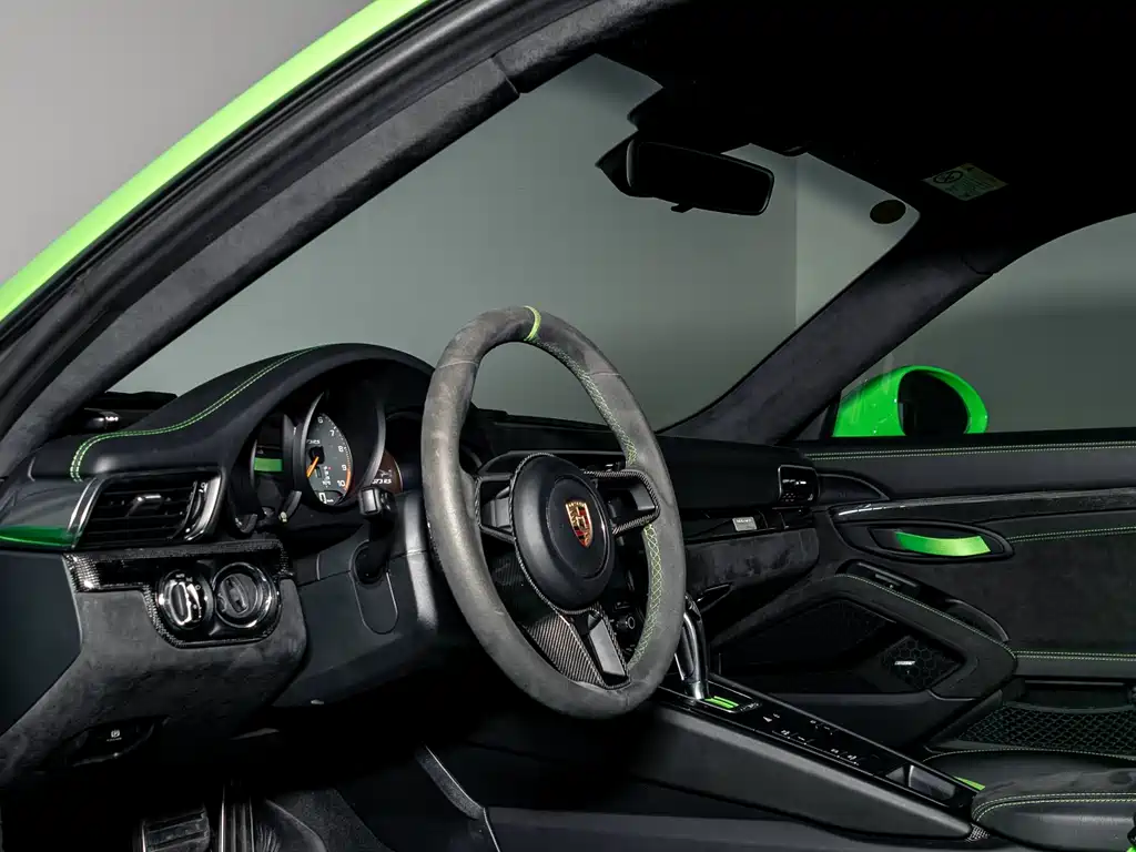 Porsche 911 2018 GT3 RS 4.0L купить на сайте DeffCars