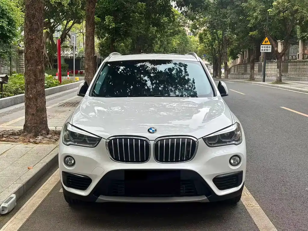 BMW X1 2018 sDrive18Li Fashion Model купить на сайте DeffCars