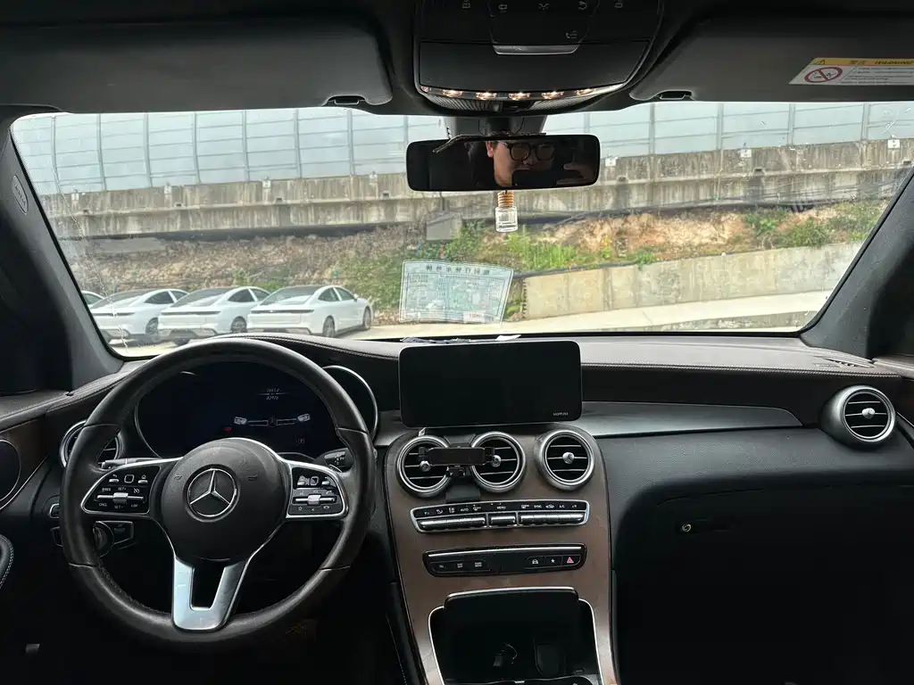 Mercedes-Benz GLC 2020 GLC 260 L 4MATIC luxury model купить на сайте DeffCars