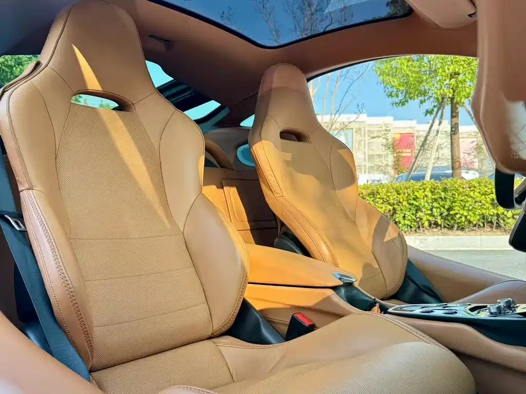 McLaren GT 2022 4.0T standard model купить на сайте DeffCars