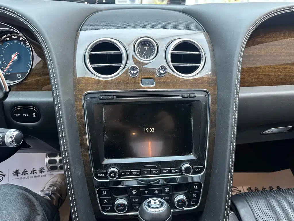 Continental 2017 4.0T GT V8 Standard Edition купить на сайте DeffCars