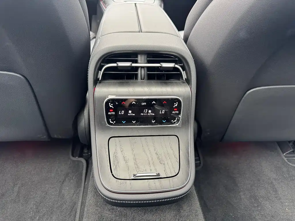 Mercedes-Benz E-Class New Energy 2024 E 350 e L plug-in hybrid sports sedan купить на сайте DeffCars