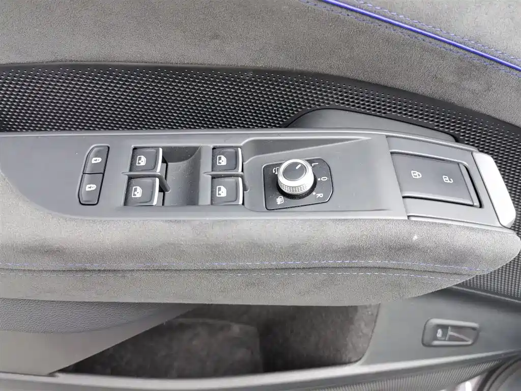 Touron 2025 Touron Pro 450TSI four-wheel drive peak version купить на сайте DeffCars