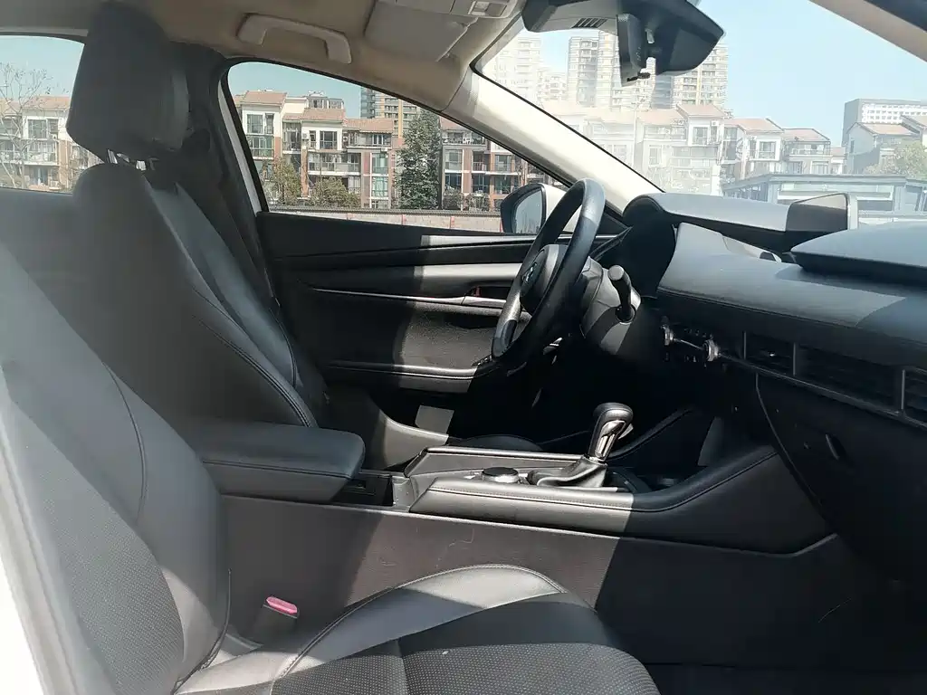 Mazda3 Angkesela 2021 1.5L automatic quality version купить на сайте DeffCars