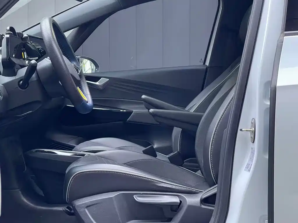 Volkswagen ID.3 2022 Pure pure version купить на сайте DeffCars