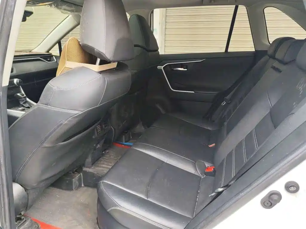 RAV4 Rongfang 2022 Dual Engine 2.5L E-CVT Four-wheel Drive Elite Plus Edition купить на сайте DeffCars