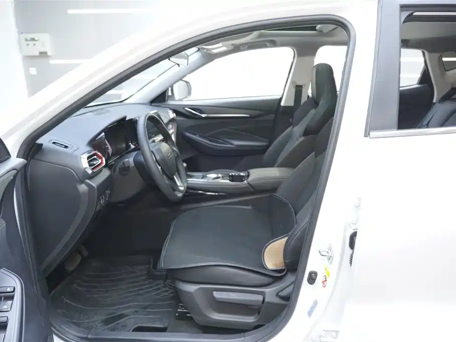 Changan Auchan X5 2021 1.6L CVT premium model купить на сайте DeffCars