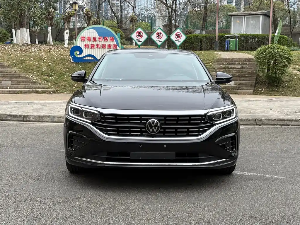 Passat 2024 380TSI Deluxe Edition купить на сайте DeffCars
