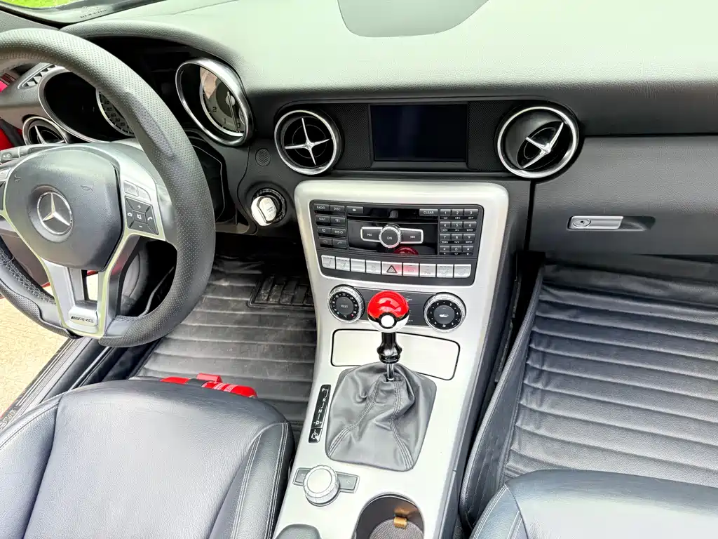 Mercedes SLK-Class 2011 SLK 200 Fashion Edition купить на сайте DeffCars