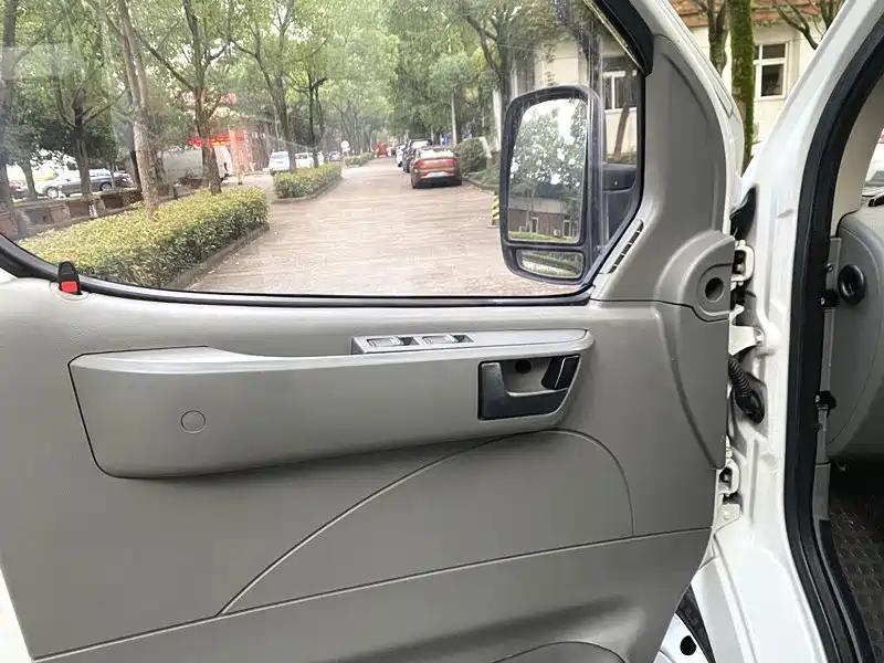 Xintu V80 2014 2.5T Ao Yuntong short shaft mid-top купить на сайте DeffCars