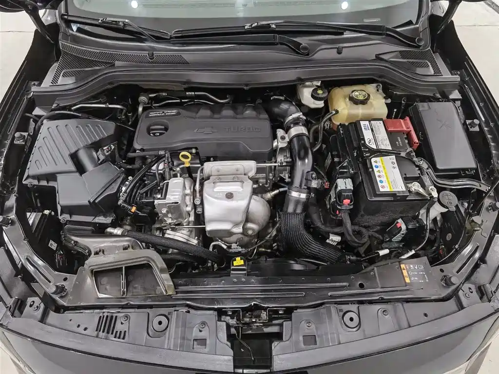 Cruze 2022 mild hybrid RS 330T automatic smooth version купить на сайте DeffCars