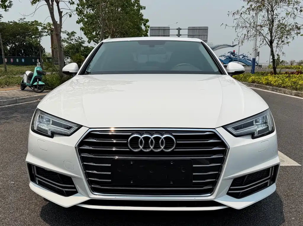Audi A4L 2019 40 TFSI Enterprising National V купить на сайте DeffCars