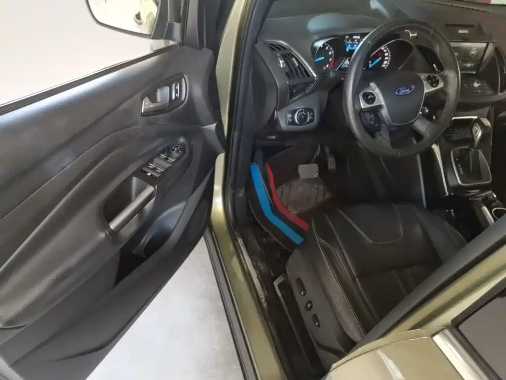 Escape 2013 2.0L GTDi four-wheel drive sports model купить на сайте DeffCars