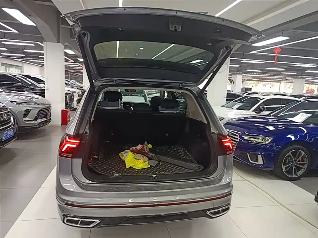 Tiguan L New Energy 2022 430PHEV plug-in hybrid premium version купить на сайте DeffCars