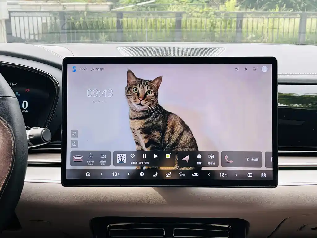 Han 2024 DM-i Honor Edition 121KM Honor Type купить на сайте DeffCars