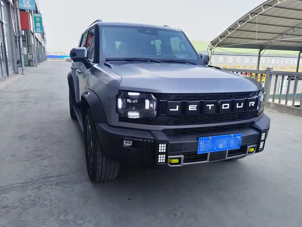 Jietu Traveler 2023 2.0T four-wheel drive crossover PRO купить на сайте DeffCars