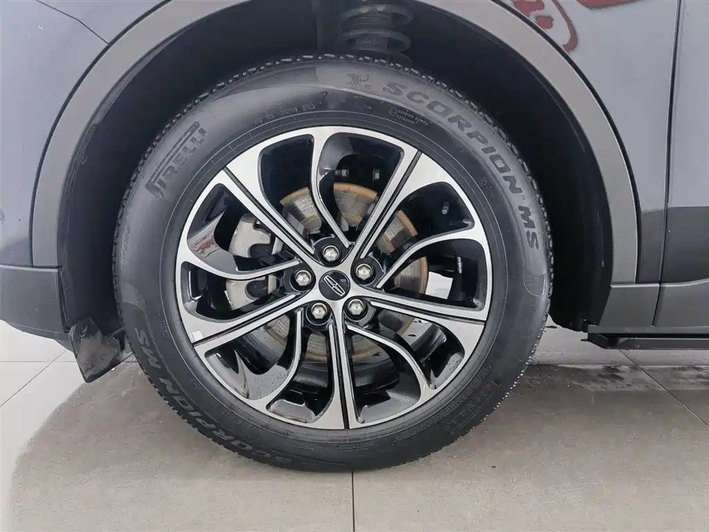 Voyager 2023 2.0T four-wheel drive premium version купить на сайте DeffCars