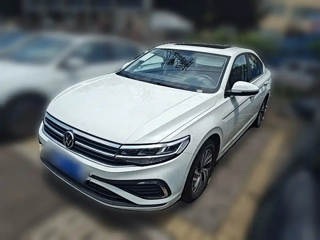 Bora 2025 facelift 200TSI DSG Yuexing Navigation Edition купить на сайте DeffCars