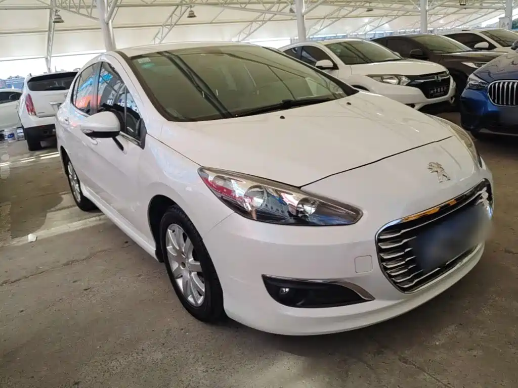 Peugeot 308 2013 1.6L automatic premium model купить на сайте DeffCars