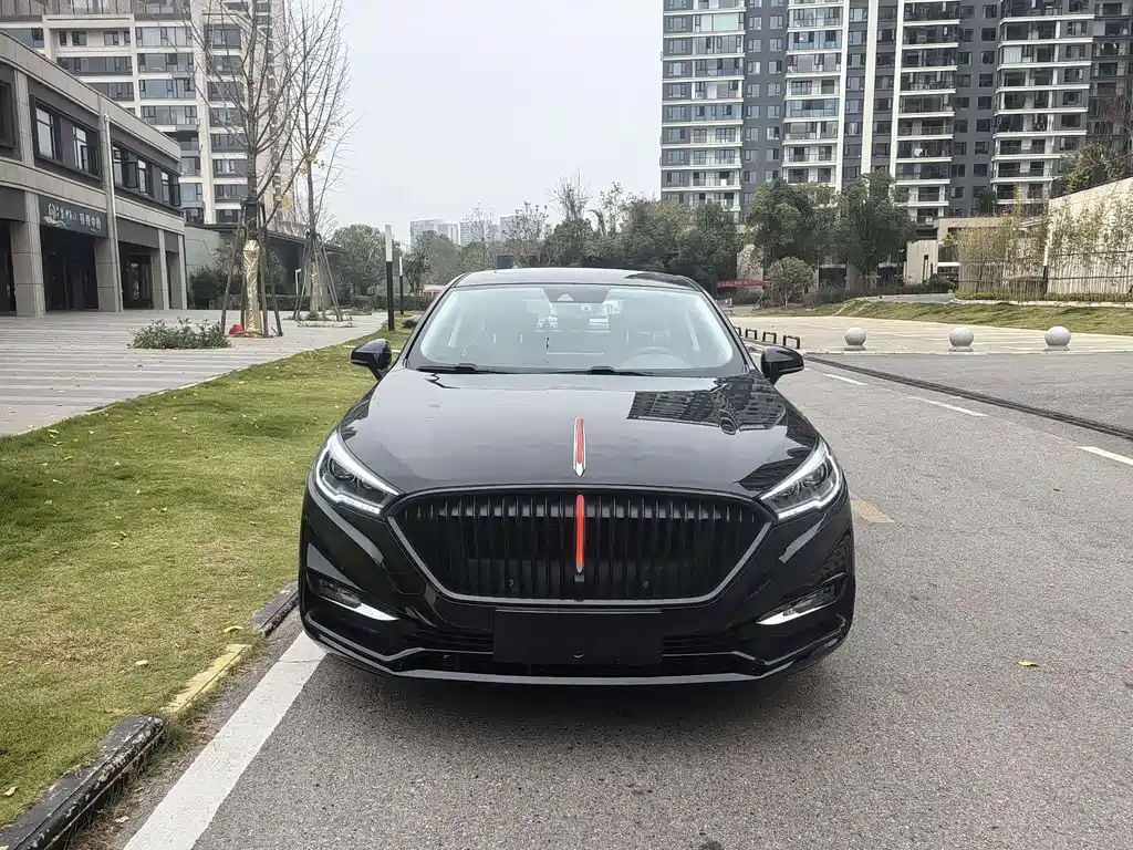 Hongqi H5 2020 1.8T Automatic Intelligent Connected Flag Rhyme Edition купить на сайте DeffCars