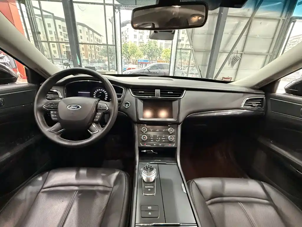 Taurus 2017 EcoBoost 180 Luxury купить на сайте DeffCars