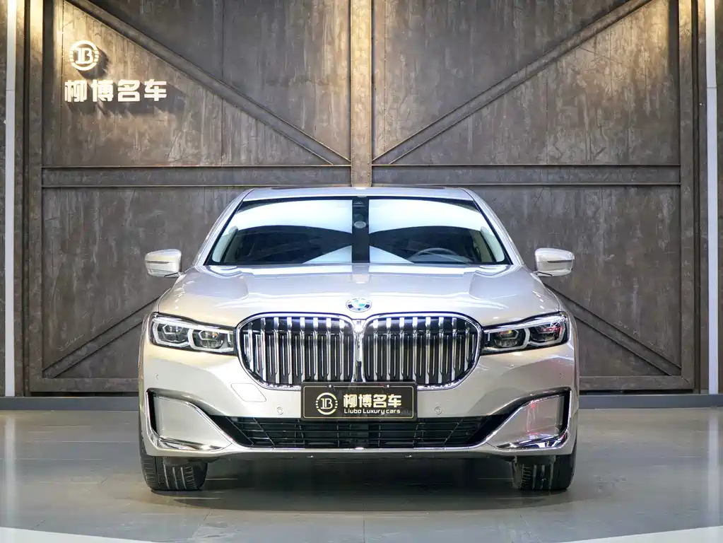 BMW 7 Series 2021 730Li Luxury Package купить на сайте DeffCars