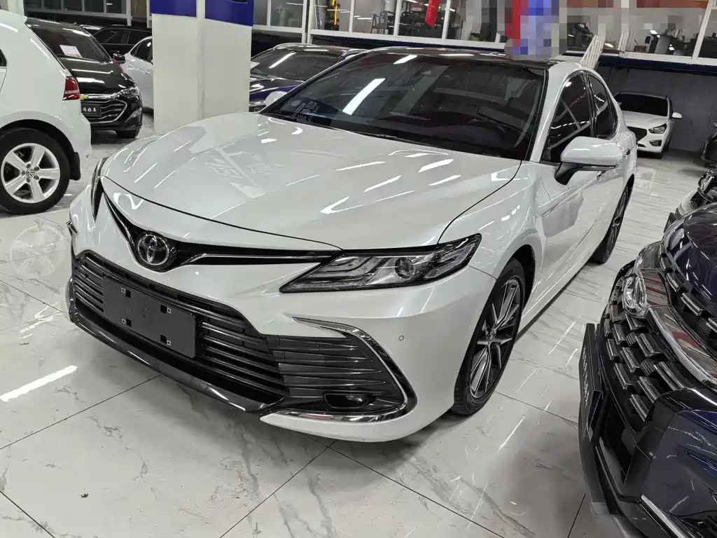 Camry 2021 2.5G Deluxe Edition купить на сайте DeffCars