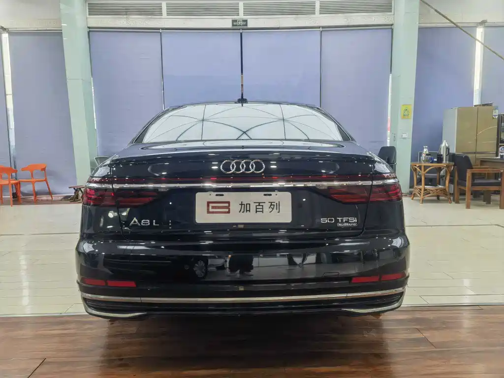 Audi A8 2024 A8L 50 TFSI quattro Premium Selection купить на сайте DeffCars