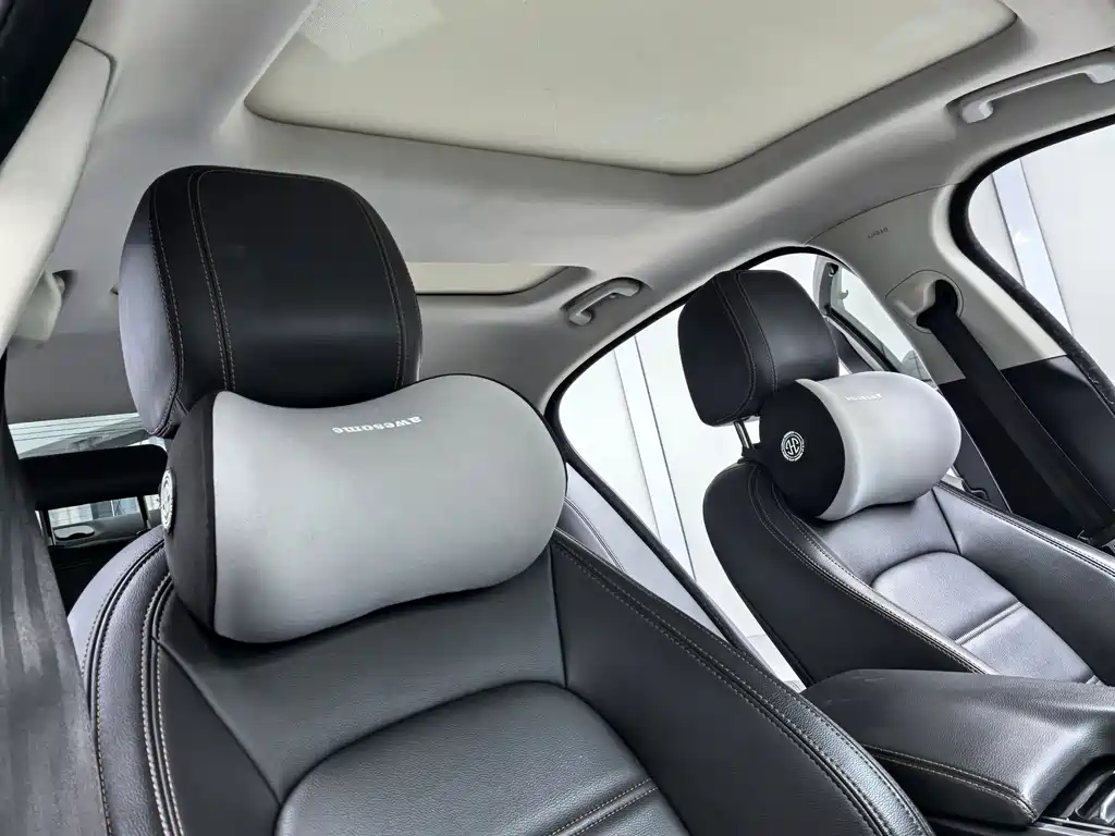 Jaguar XEL 2018 2.0T 200PS first limited edition купить на сайте DeffCars