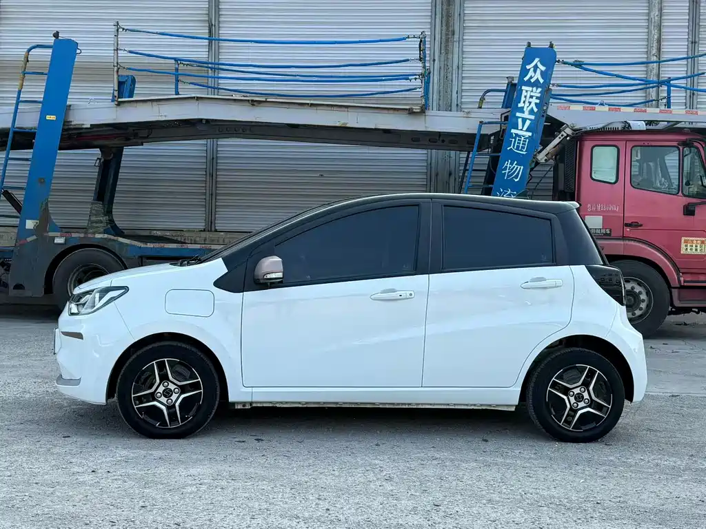 E10X 2022 Clover купить на сайте DeffCars