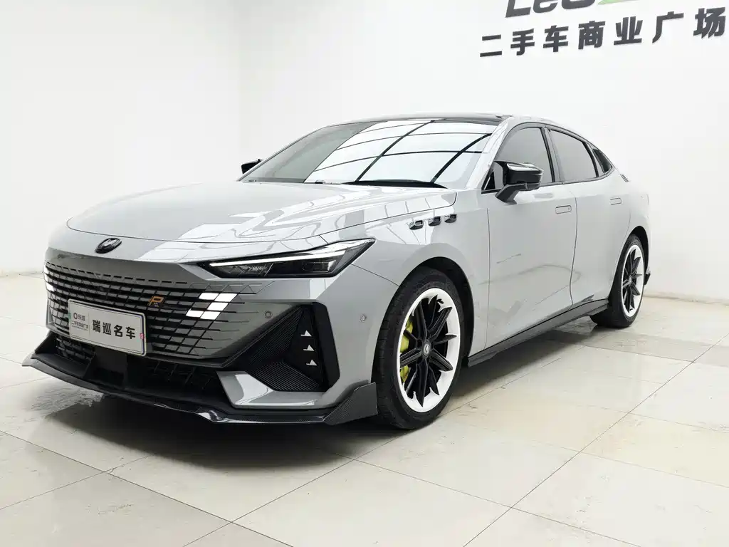 Changan UNI-V 2022 1.5T smart pilot model купить на сайте DeffCars