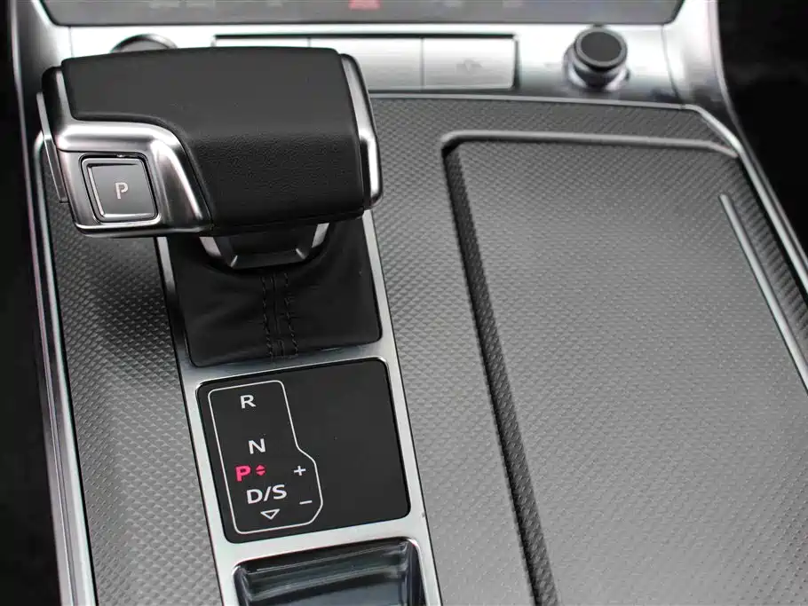 Audi A6L 2021 40 TFSI luxury and dynamic model купить на сайте DeffCars