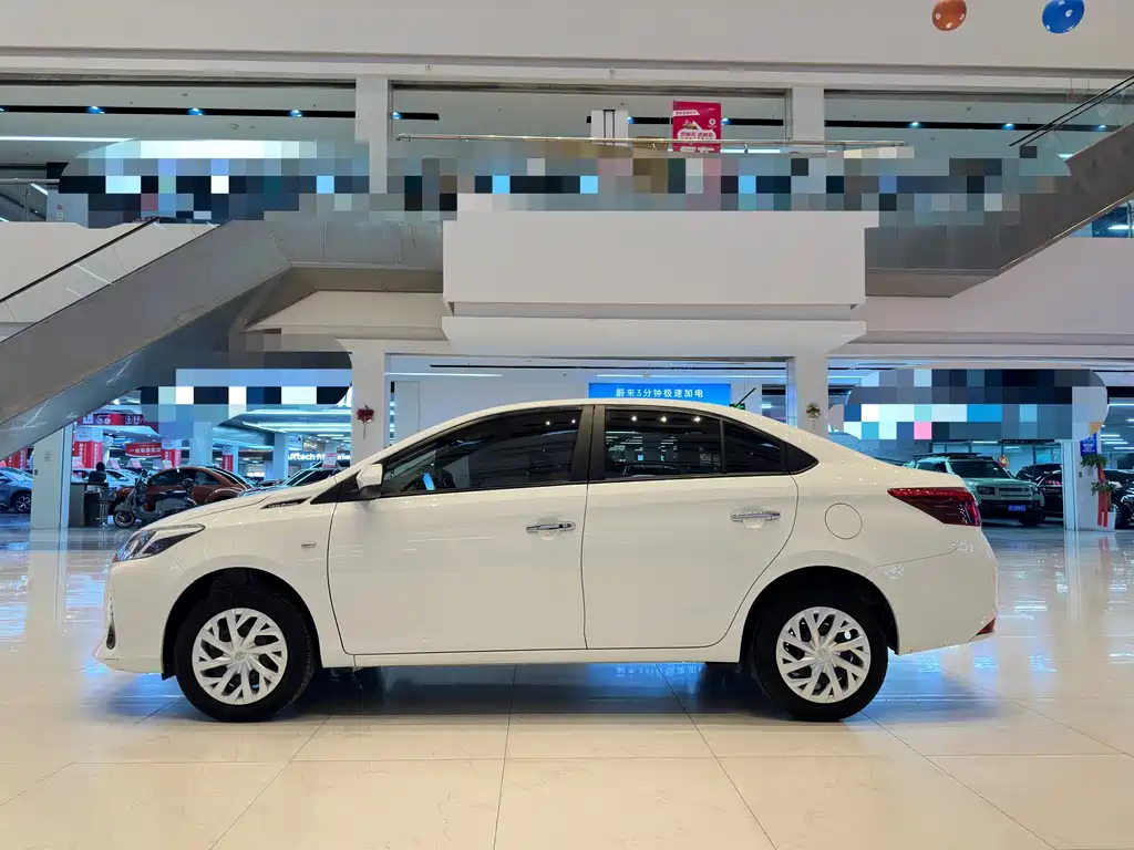 Vios 2022 1.5L 20th Anniversary Edition купить на сайте DeffCars