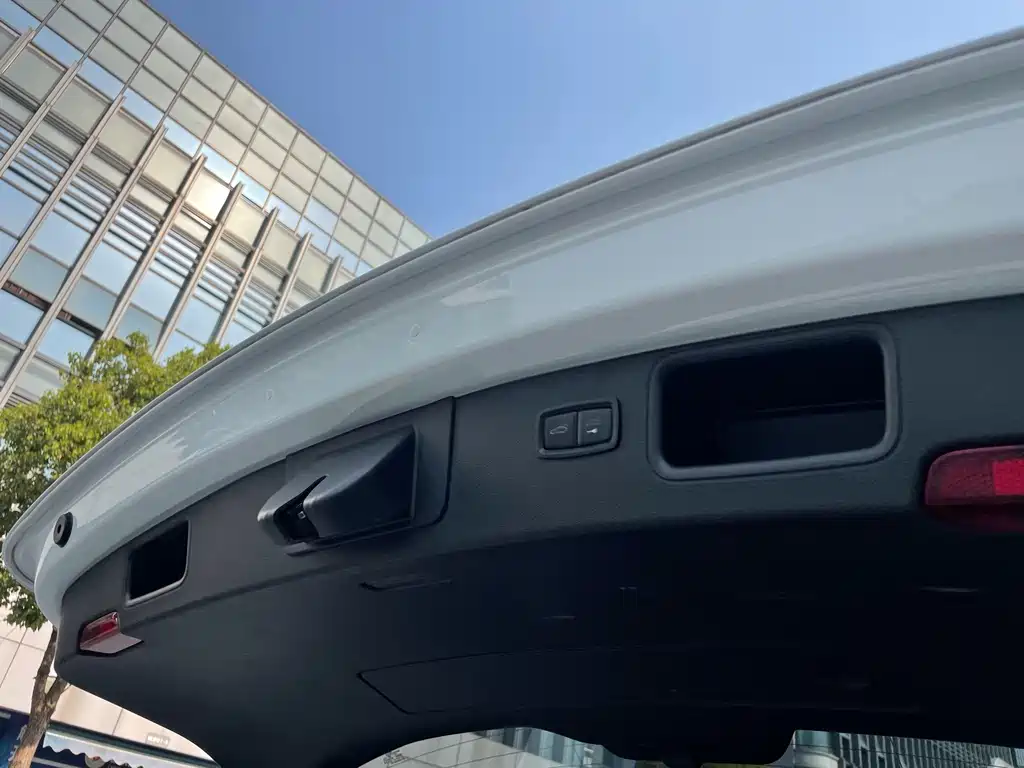 Macan 2023 Macan 2.0T купить на сайте DeffCars