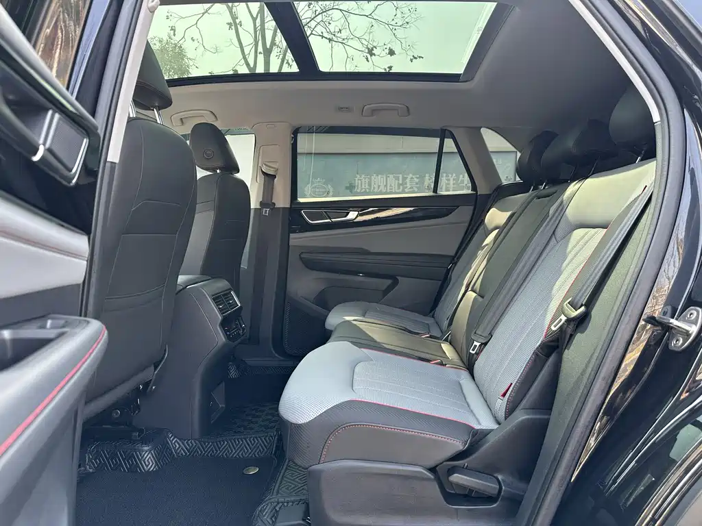 Touron 2022 380TSI four-wheel drive luxury version купить на сайте DeffCars