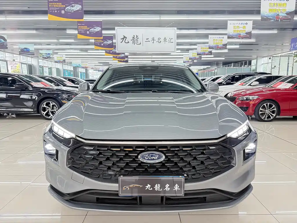 Mondeo 2025 2.0T EcoBoost Luxury купить на сайте DeffCars