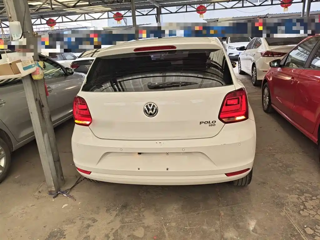 Polo 2016 1.6L automatic comfort model купить на сайте DeffCars