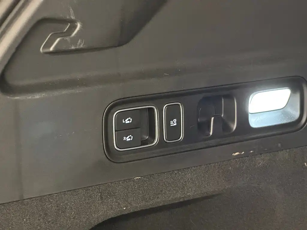 Ideal L7 2023 Max купить на сайте DeffCars