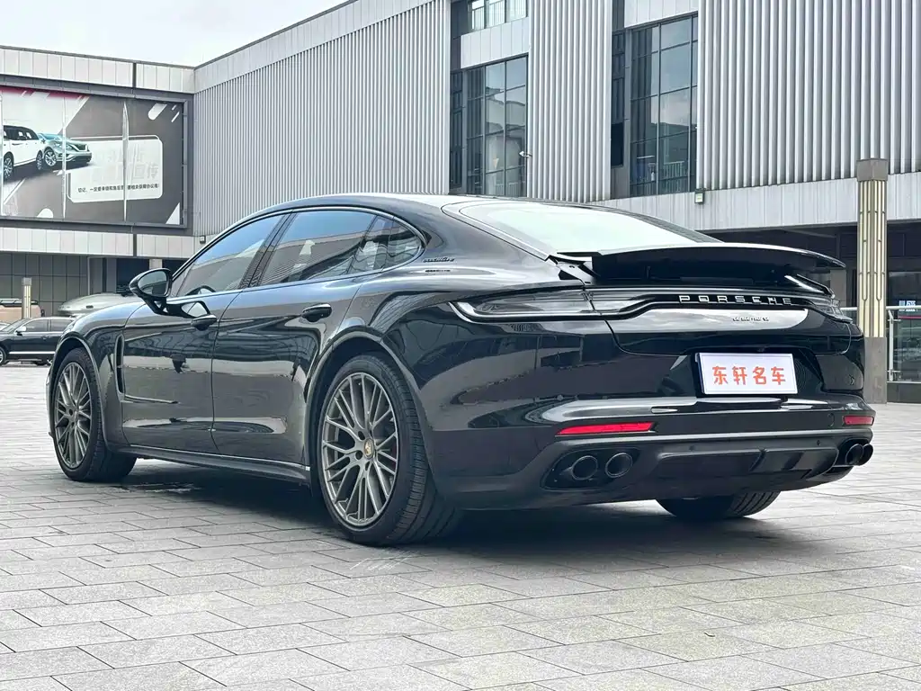 Panamera 2023 Panamera Executive Extended Platinum Edition 2.9T купить на сайте DeffCars