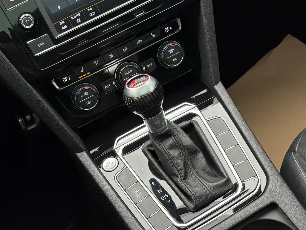 FAW-Volkswagen CC 2019 330TSI Huayan Edition National VI купить на сайте DeffCars