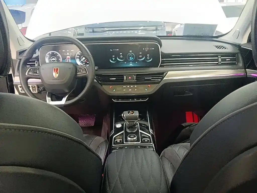 Hongqi HS5 2022 facelift 2.0T Zhilian Flagship Edition купить на сайте DeffCars