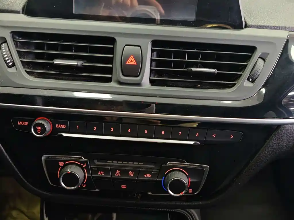 BMW 1 Series 2018 118i Sports купить на сайте DeffCars