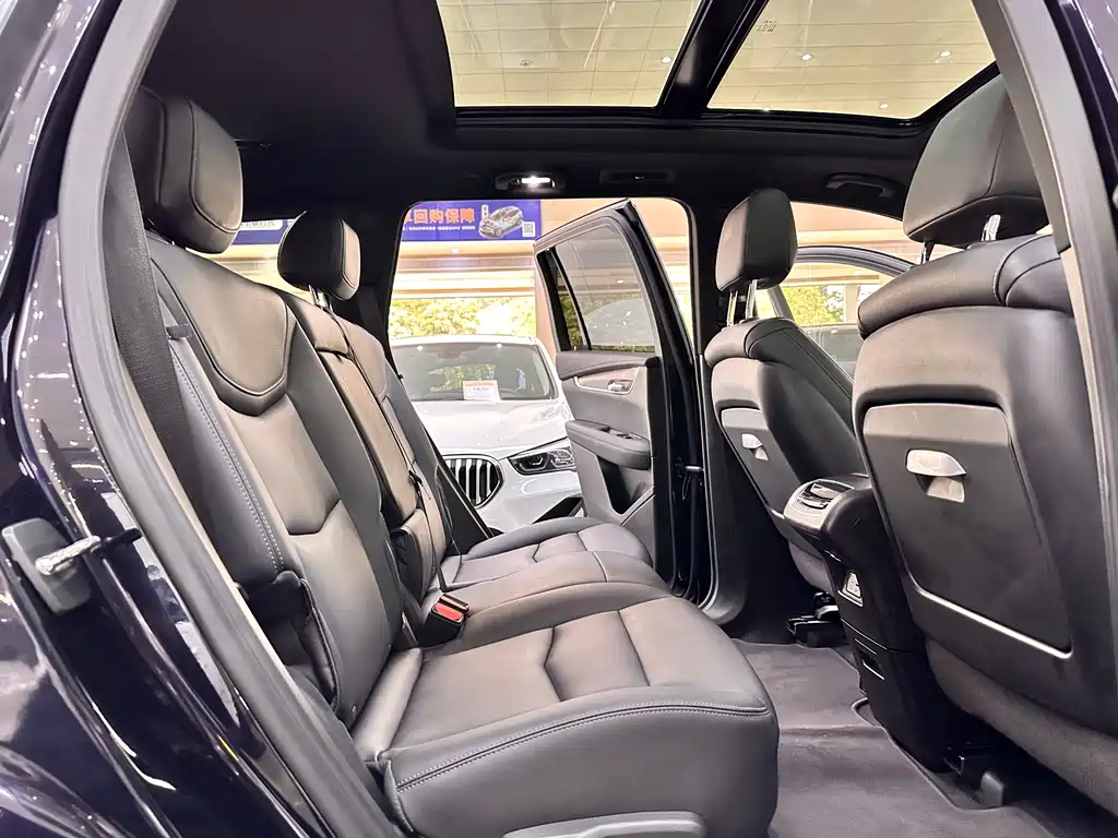 Cadillac XT6 2020 28T seven-seat four-wheel drive stylish model купить на сайте DeffCars