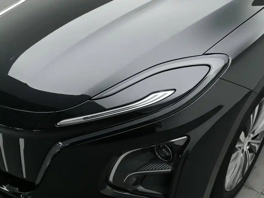 Hongqi E-QM5 2022 431km Charging Enjoyment Edition купить на сайте DeffCars