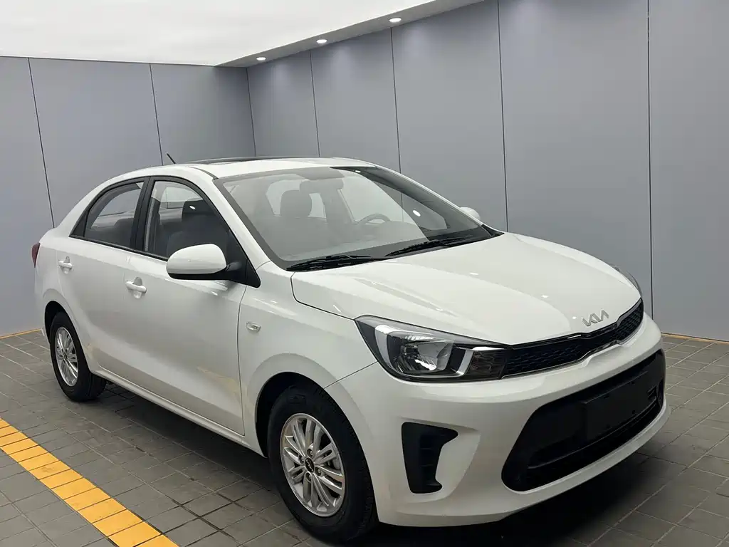 Huanchi 2020 facelift 1.4L automatic comfort sunroof version купить на сайте DeffCars