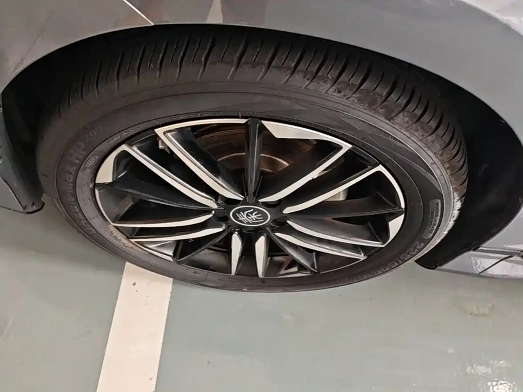 Qin L 2025 EV 545KM Excellent Type купить на сайте DeffCars