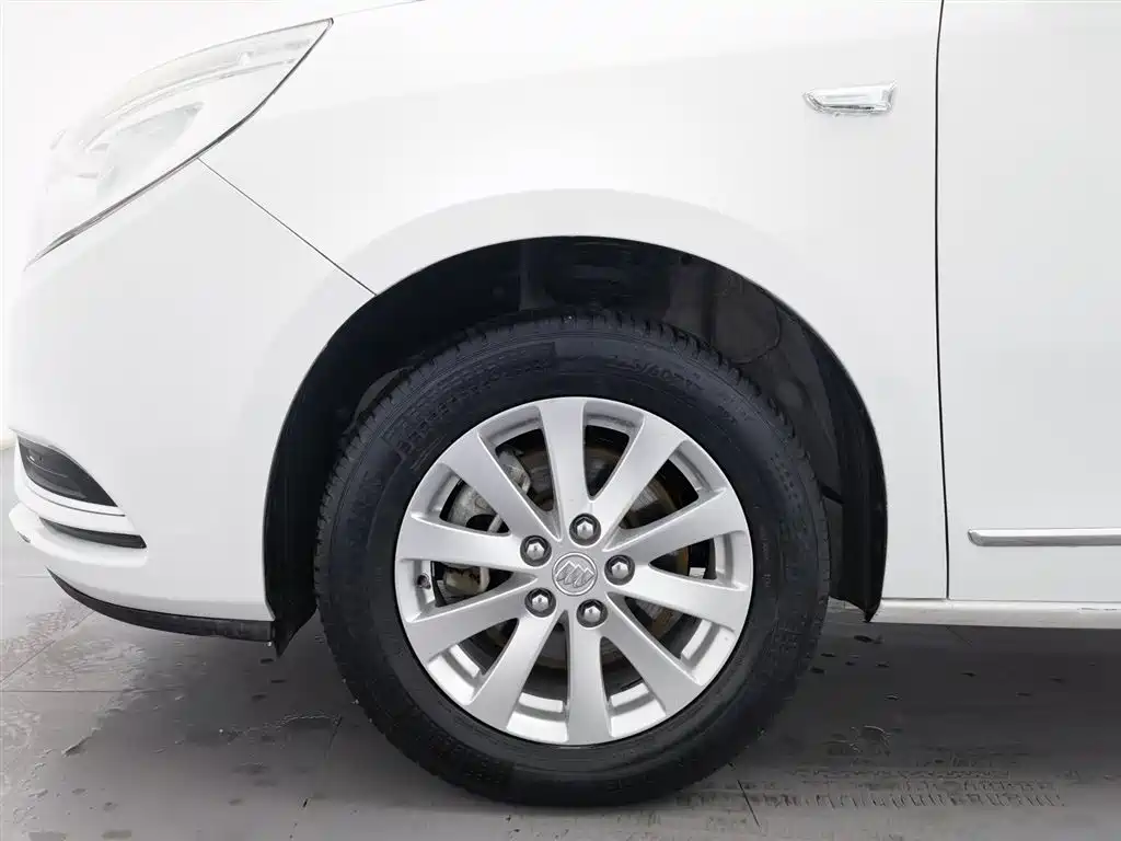 Buick GL8 2017 25S luxury model National V купить на сайте DeffCars