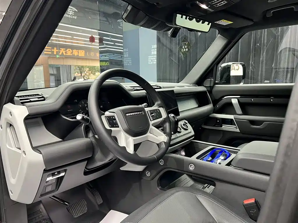 Land Rover Defender 2025 110 3.0T P400 X купить на сайте DeffCars