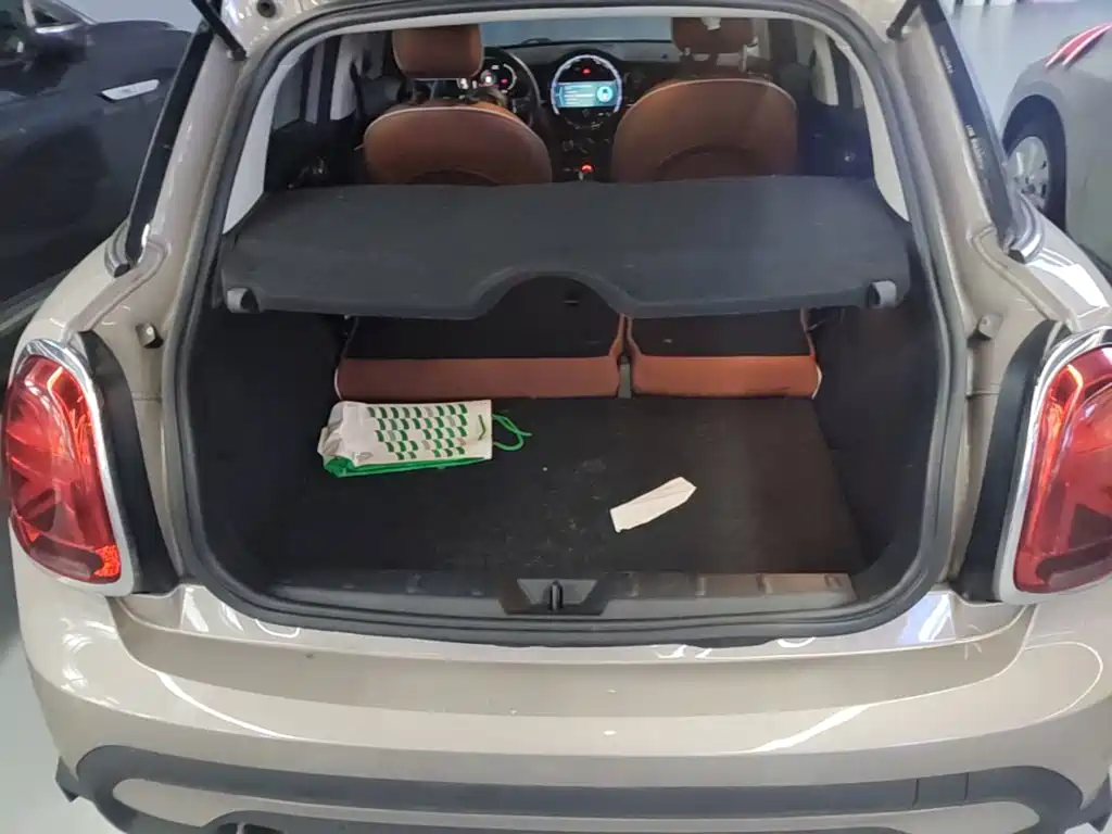 MINI 2023 1.5T COOPER Artist Five-Door Edition купить на сайте DeffCars